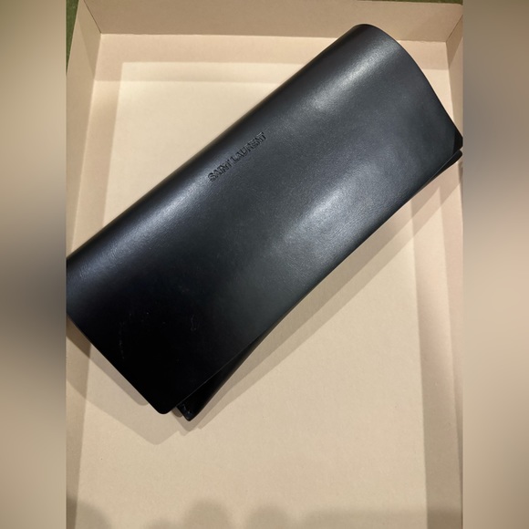 Bnib Saint Laurent cat eye sunglasses - Picture 10 of 11